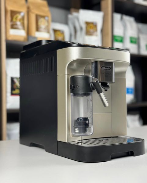 Вживана кавомашина Delonghi Magnifica EVO ECAM 290.61.TB 29061TB фото