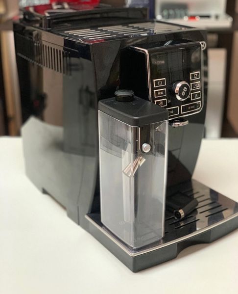 Вживана кавомашина Delonghi ECAM 25.462.B 25462B фото