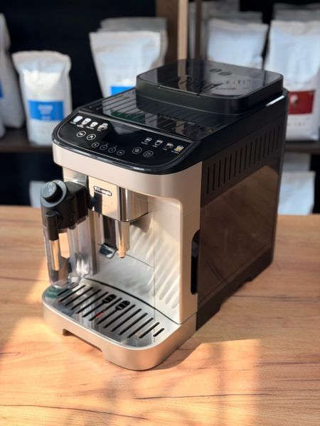 Вживана кавомашина Delonghi Magnifica EVO NEXT ECAM 312.80.SB 31280SB фото