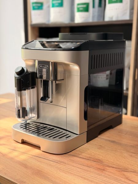 Вживана кавомашина Delonghi Magnifica EVO NEXT ECAM 312.80.SB 31280SB фото