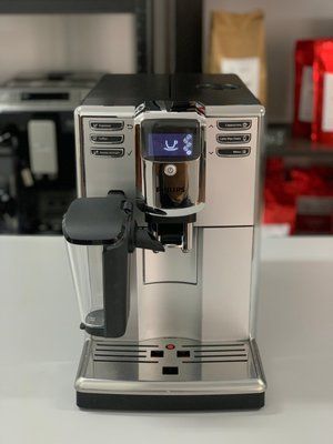 Вживана кавомашина Philips Incanto EP5333 з молочною системою Latte Go 5333 фото