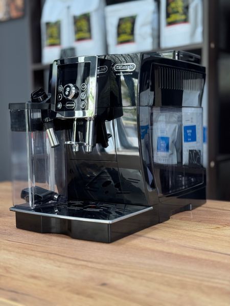 Вживана кавомашина Delonghi Cappuccino ECAM 23.466.B 23466B фото