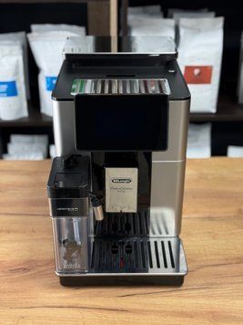 Вживана кавомашина Delonghi PrimaDonna Soul ECAM 610.74.MB 61074 фото