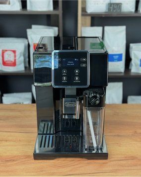 Вживана кавомашина Delonghi Perfecta EVO ESAM 420.40.B 42040 фото